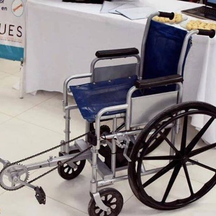 20 Cursed Photos That’ll Break Your Brain in Under 10 Seconds 5 Cycle wheelchair