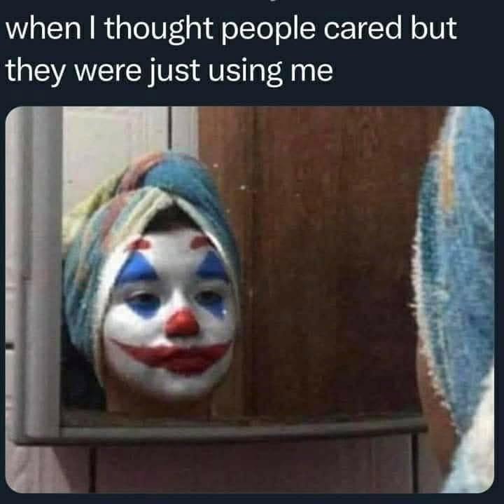 20 Memes That Were Dropped from a Helicopter into Your Brain 6 Just using me