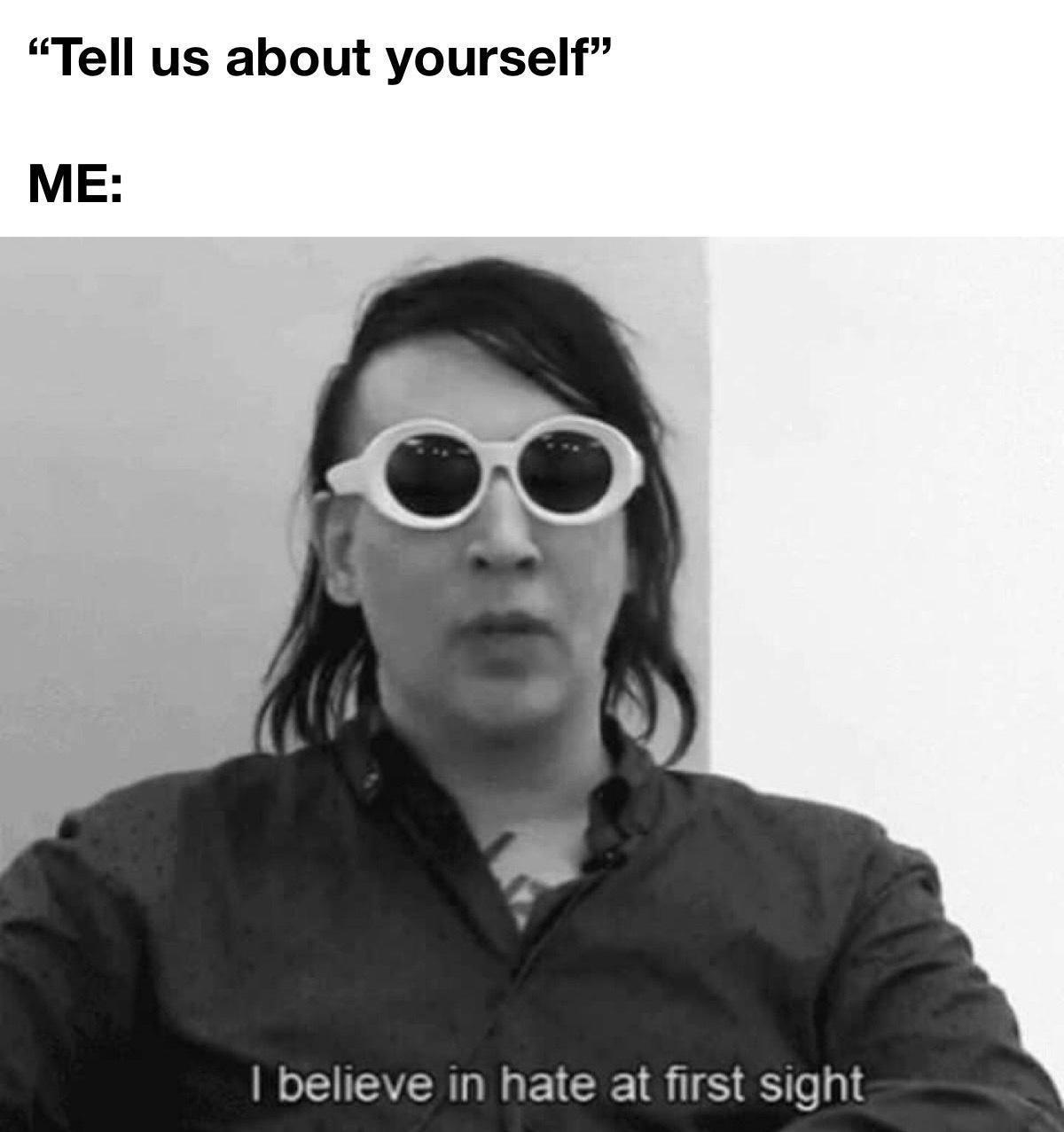 20 Memes That Make Complete Sense If You Don't Think About Them At All 16 tel us about yourself